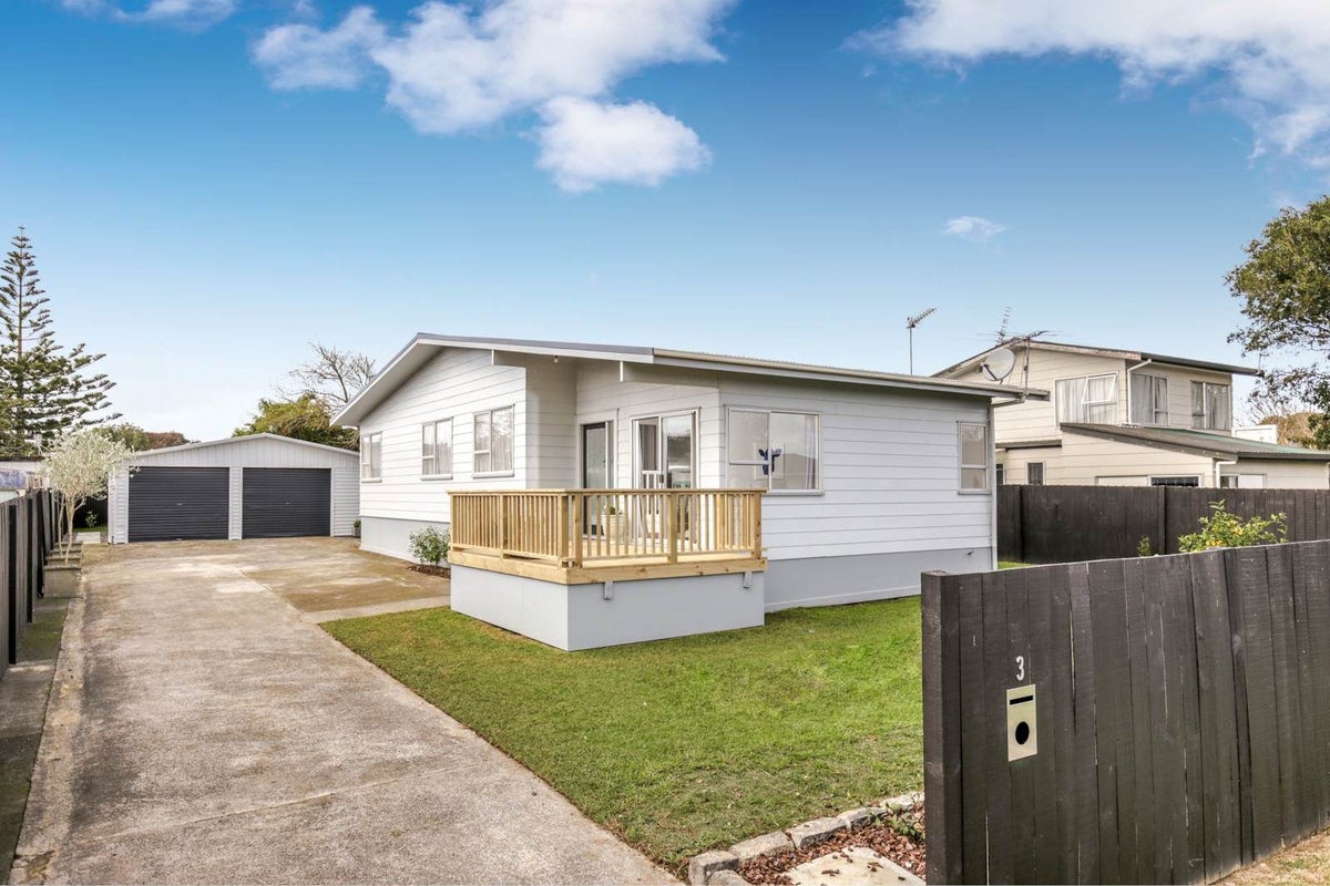 3 Purata Place, Mangere Bridge, Auckland - Carousel 1