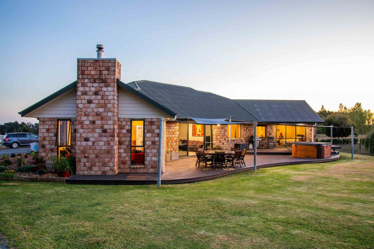67 Saddleton Road, Pukekohe - Carousel 31