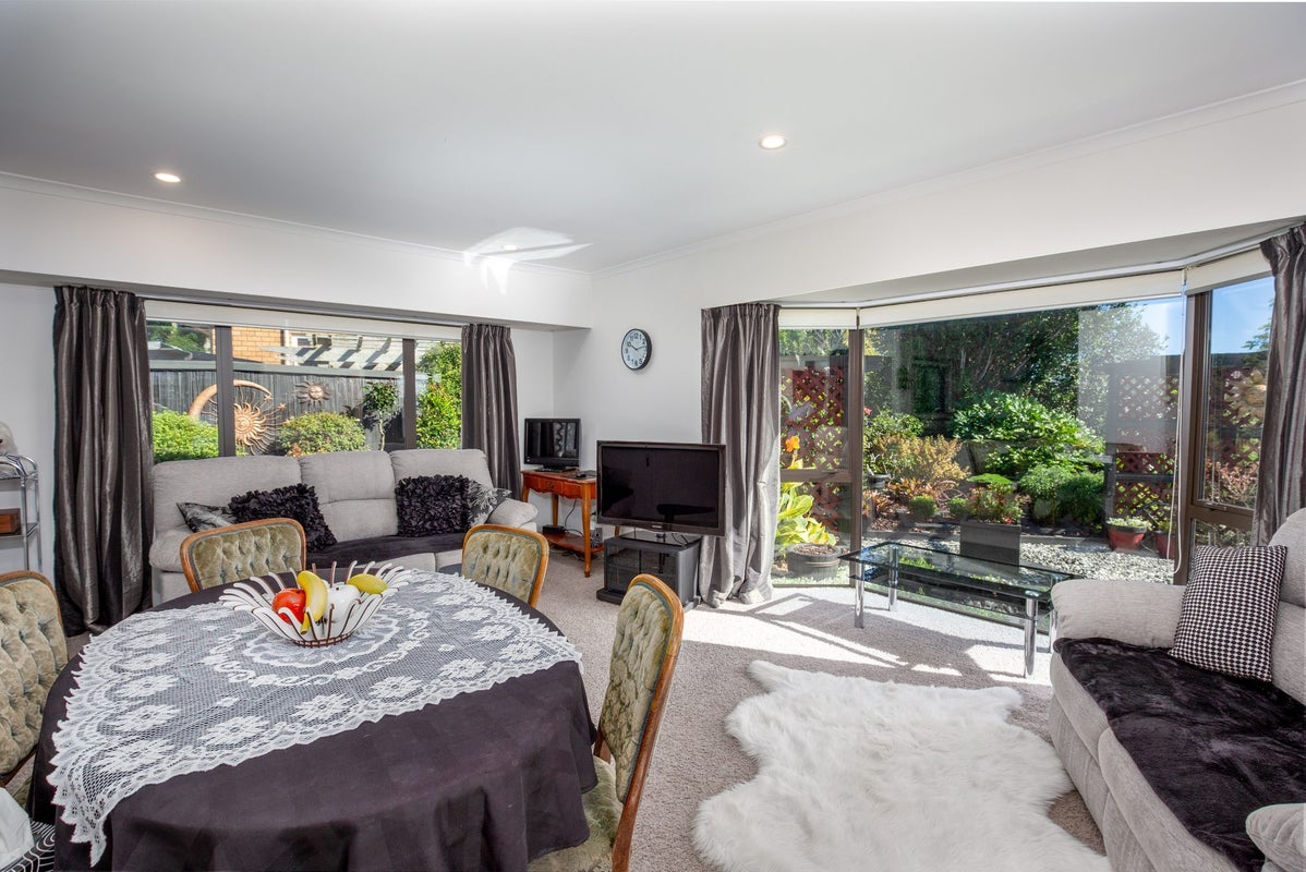 213B QUEEN ST, Pukekohe, Auckland - Carousel 2