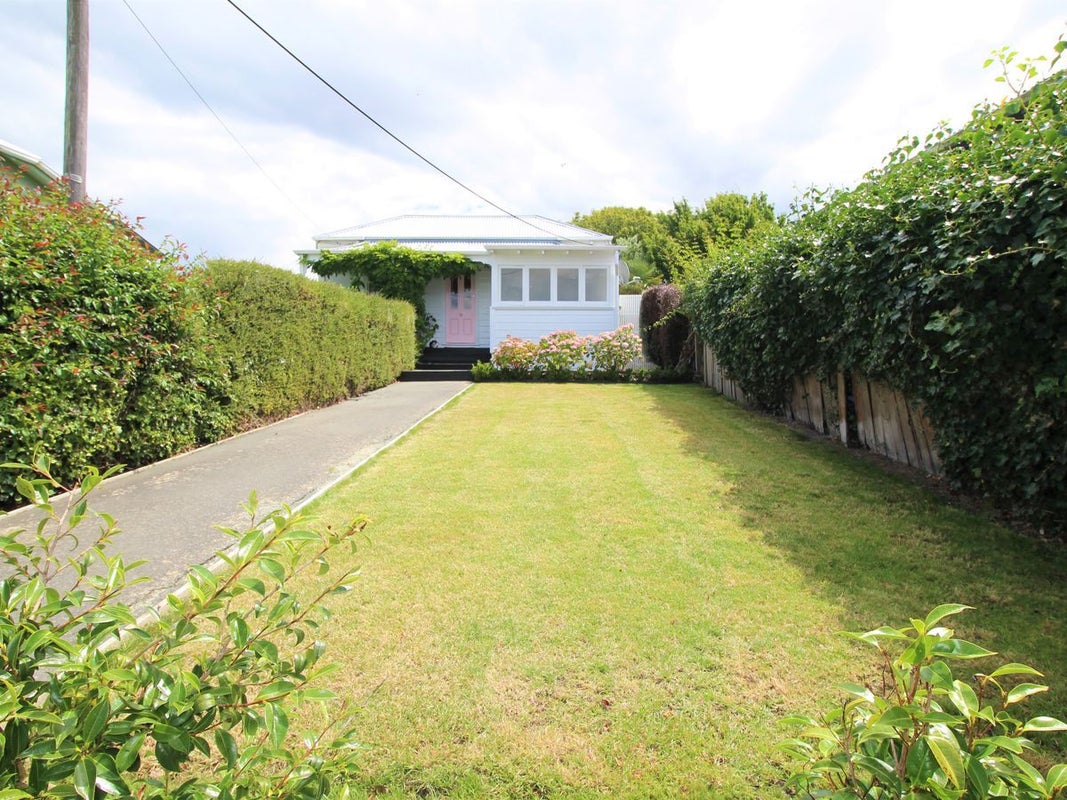 22 Greta Street, South Hill, Oamaru - Carousel 1
