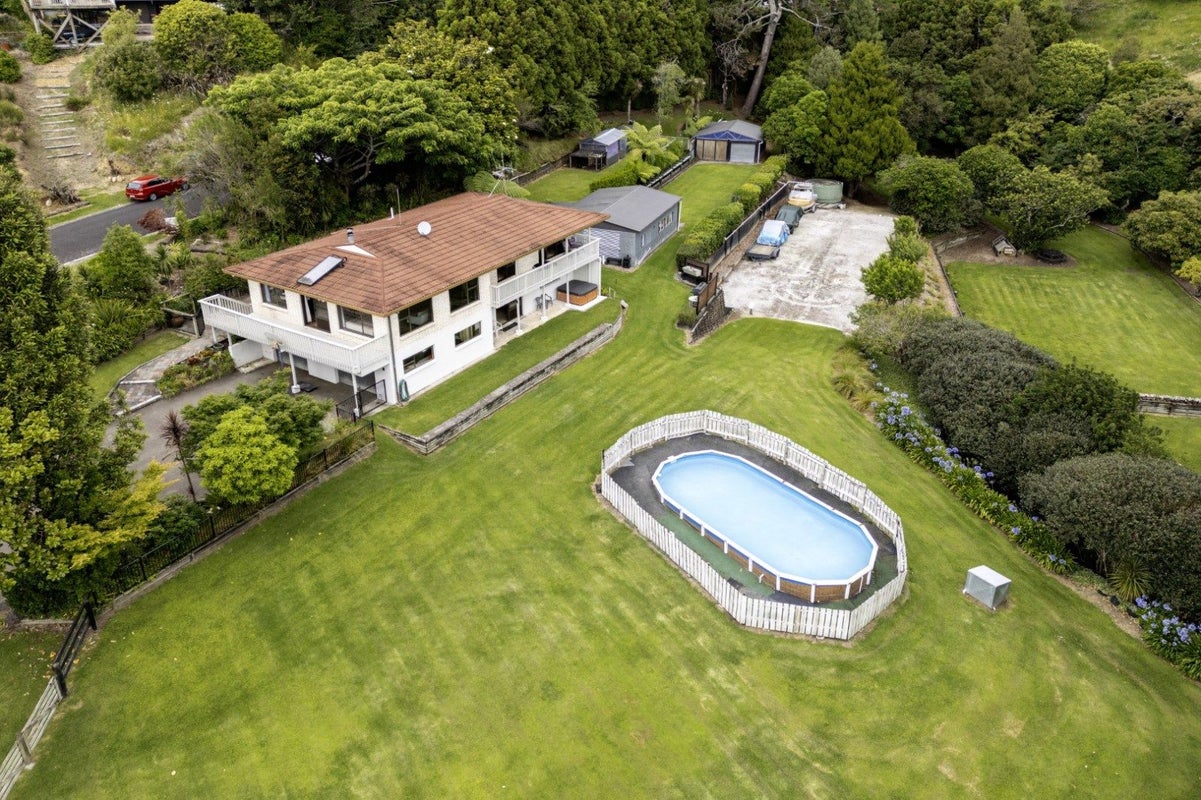 1 Maruia Place, Minden, Tauranga - Carousel 1