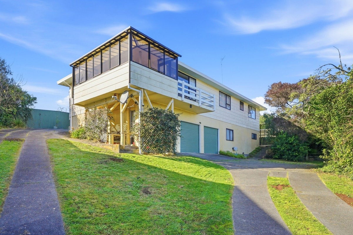 34 Treadwell Street, Springvale, Whanganui - Carousel 2