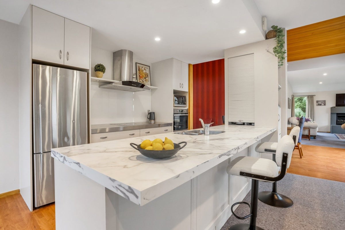 86 Albert Street, Winton, Winton - Carousel 2