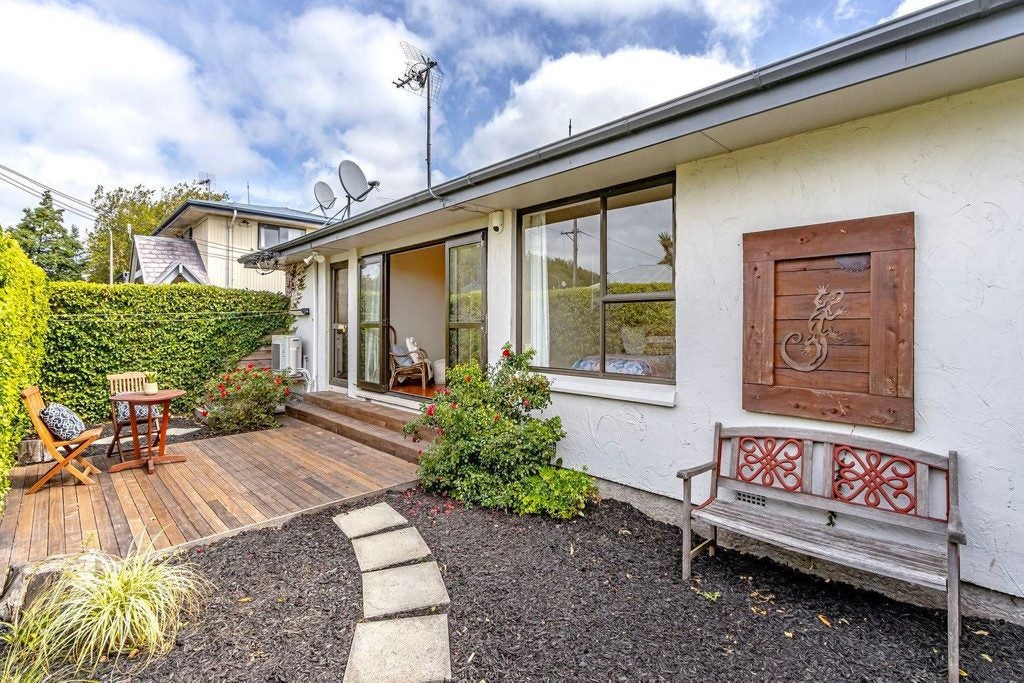 1/9 Geraldine Street, Edgeware, Christchurch - Carousel 13