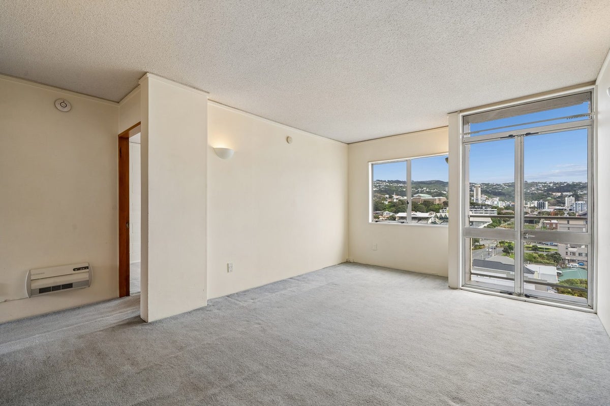 702/131 Brougham Street, Mount Victoria, Wellington - Carousel 1