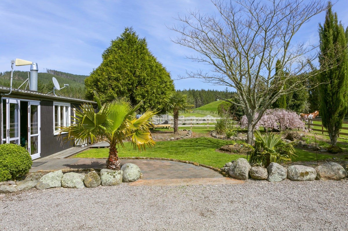 337 White Road, Broadlands, Reporoa - Carousel 1