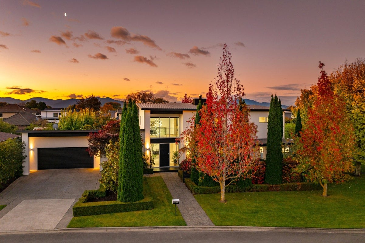 8 Covent Gardens, Springlands, Blenheim - Carousel 1