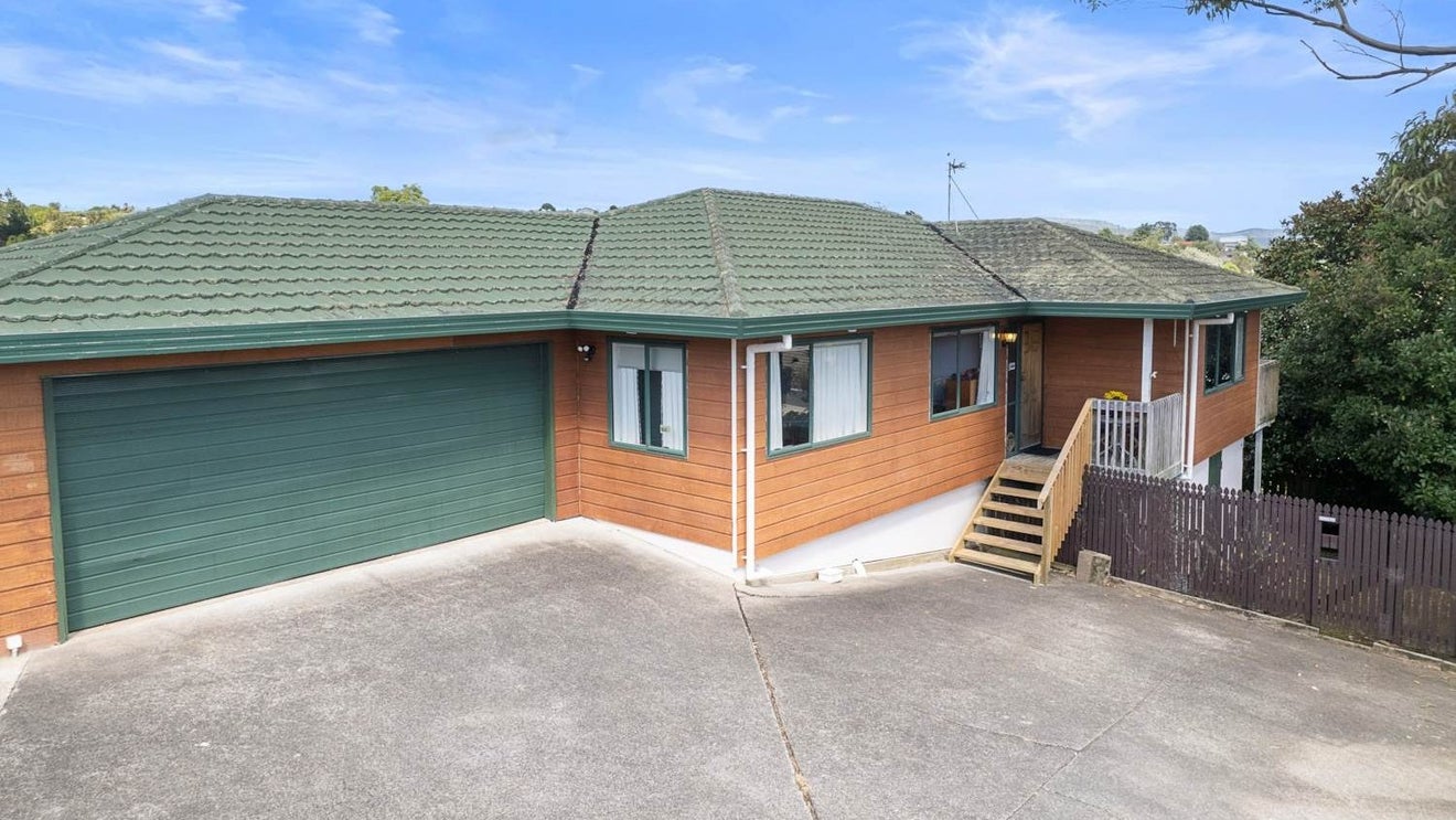 97A Rosier Road, Glen Eden, Auckland - Carousel 1