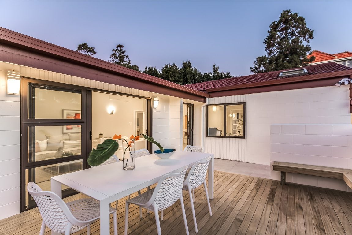 2/154 Orakei Road, Remuera, Auckland - Carousel 1