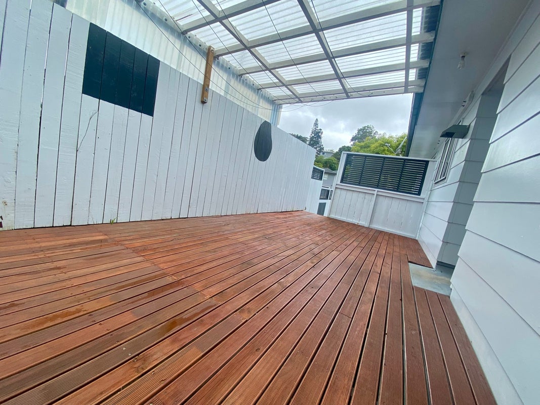 22 Sapphire Place, Bayview, Auckland - Carousel 14