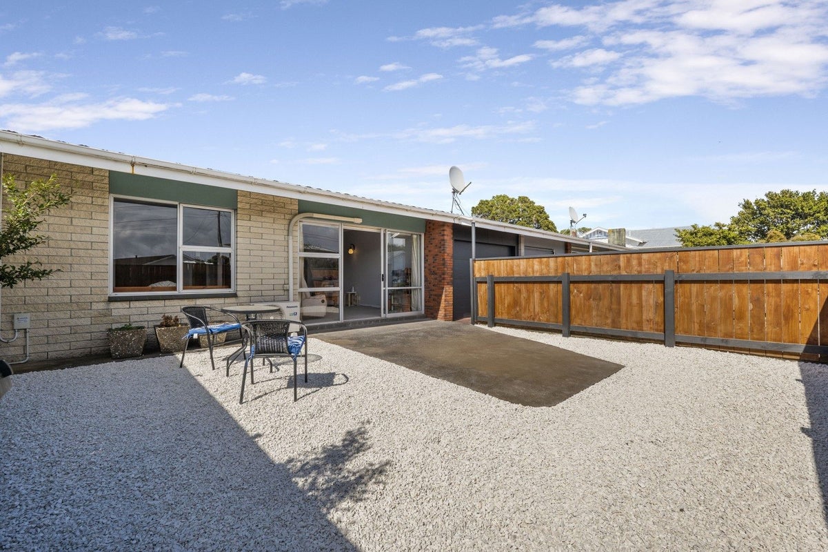 9 Barrett Street, Westown, New Plymouth - Carousel 1