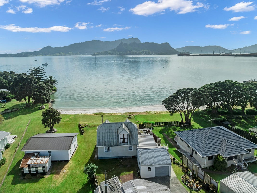 46 One Tree Point Road, One Tree Point, Whangarei - Carousel 2