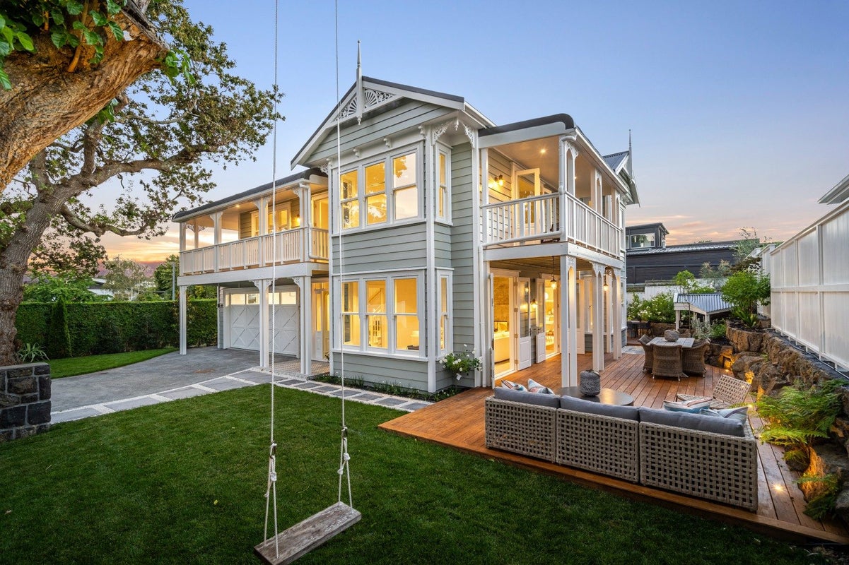 92A Marsden Avenue, Mount Eden, Auckland - Carousel 1