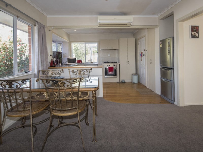 6 Wingrove Road, Owhata, Rotorua - Carousel 2