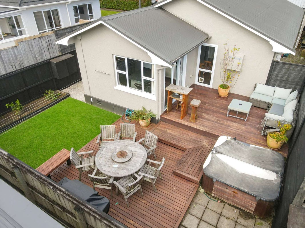 317A Carrington Street, Vogeltown, New Plymouth - Carousel 1
