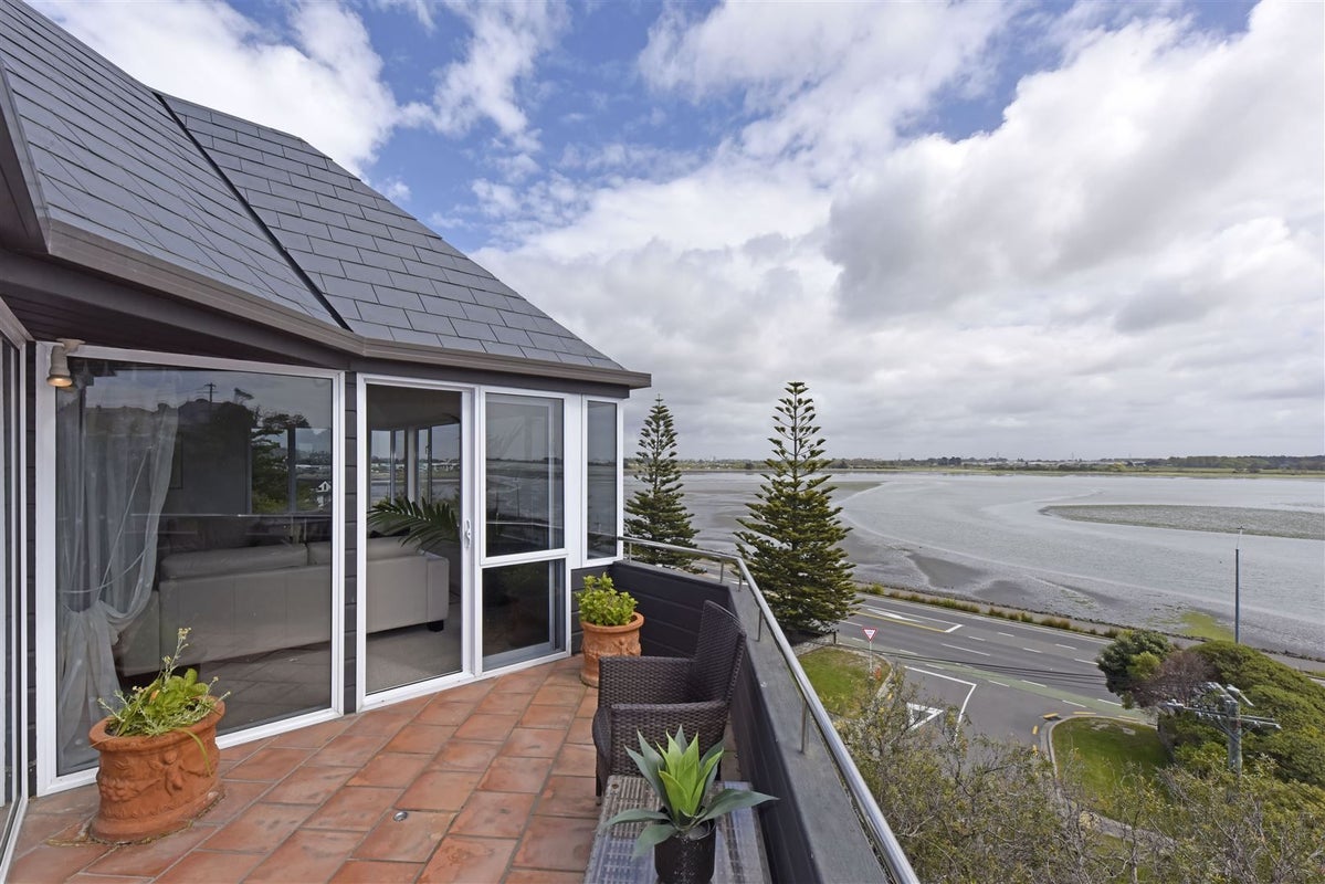4A The Brae, Mount Pleasant, Christchurch - Carousel 40