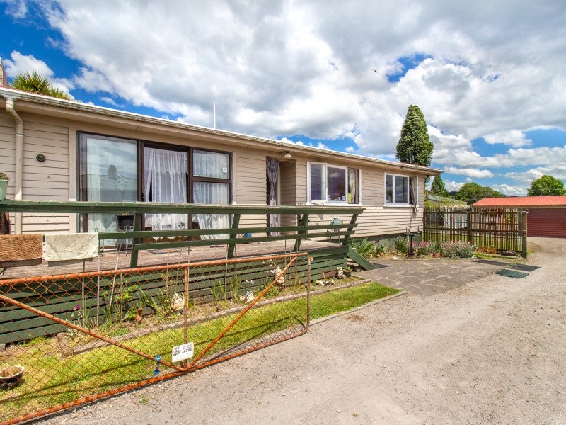 5 Scott Avenue, Owhata, Rotorua - Carousel 1