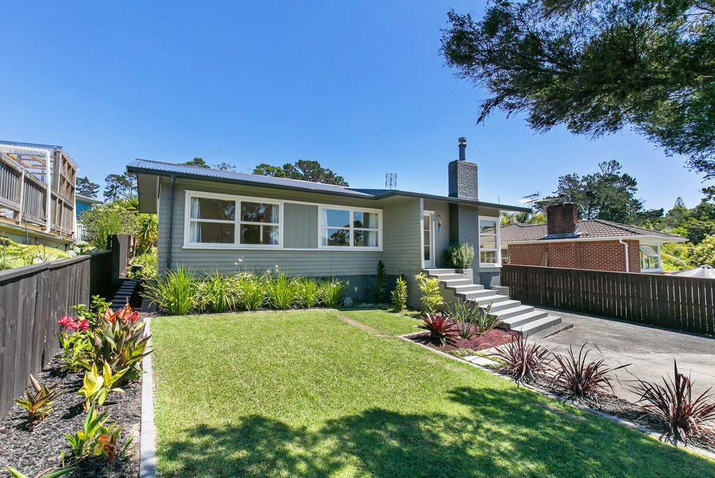 63 Saffron Street, Birkdale, Auckland - Carousel 1