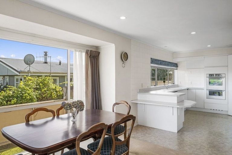 2/76 Rokino Road, Hilltop, Taupo - Carousel 1