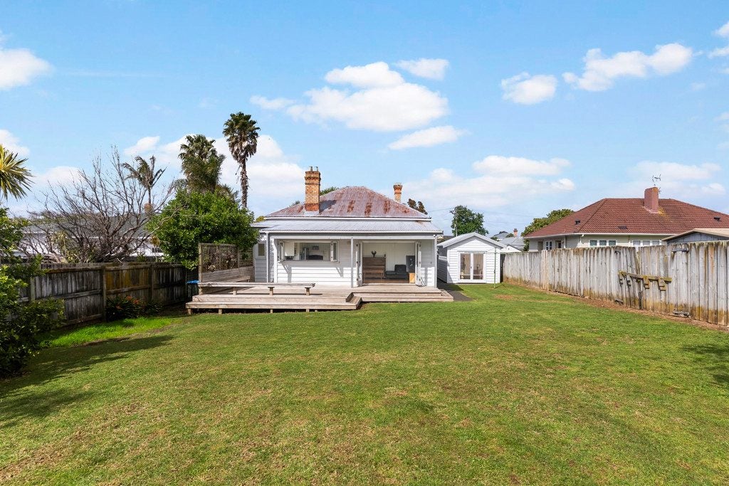 34 Mays Road, Onehunga, Auckland - Carousel 2