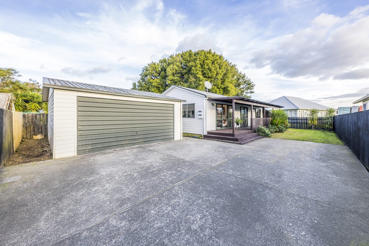 12A Chelsea Avenue, Otahuhu, Auckland - Carousel 2