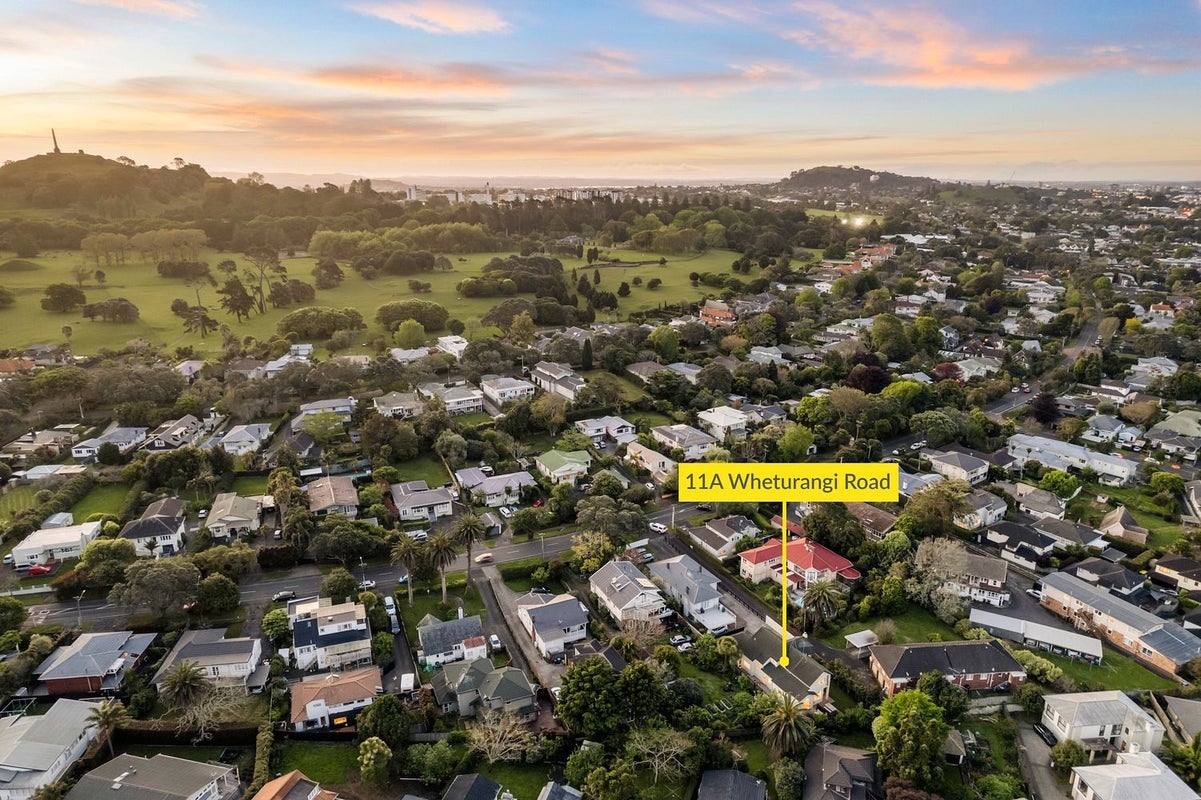 11A Wheturangi Road, Greenlane, Auckland - Carousel 24