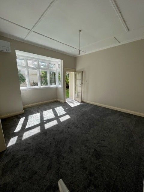 3A Maurice Terrace, Te Aro, Wellington - Carousel 1