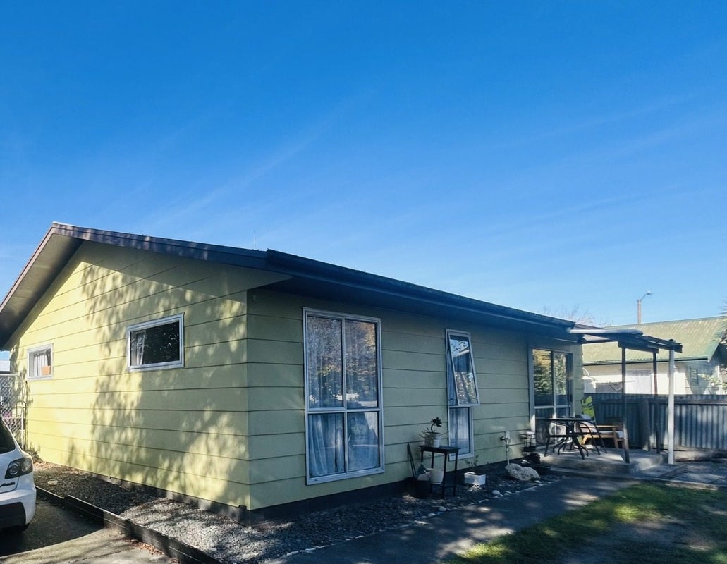 33 Kingsley Drive, Flaxmere, Hastings - Carousel 1