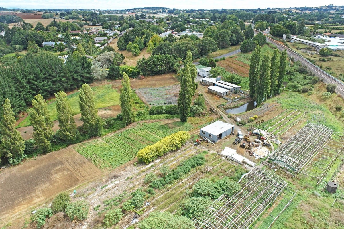 584 Buckland Road, Buckland, Pukekohe - Carousel 1