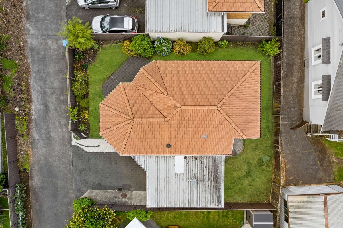 31 Richardson Road, Mount Albert, Auckland - Carousel 16