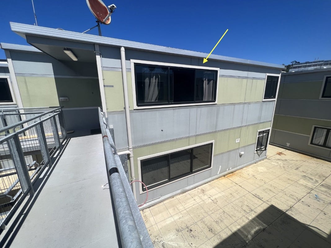 9/3 King Street, Mount Cook, Wellington - Carousel 1