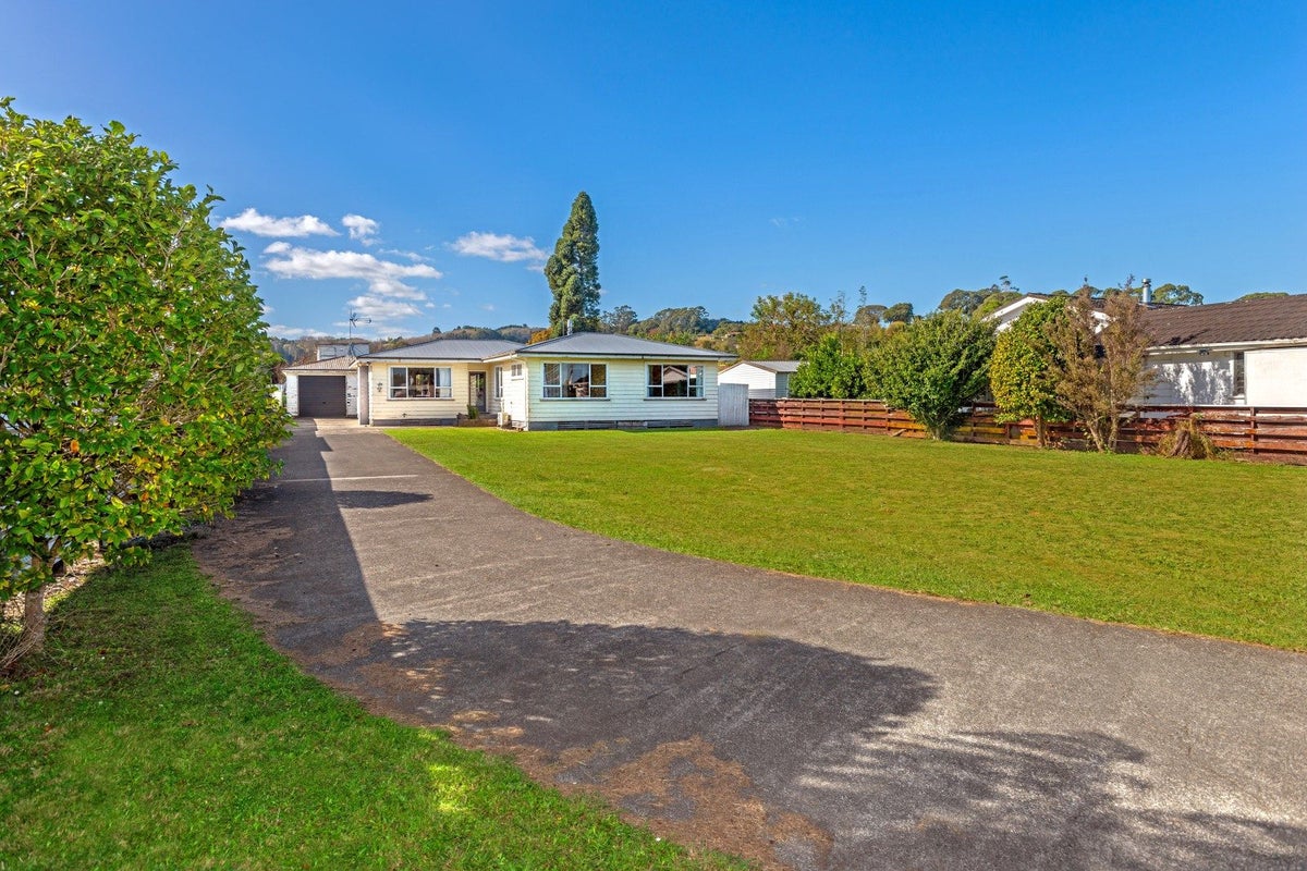 355 Ormond Road, Mangapapa, Gisborne - Carousel 1