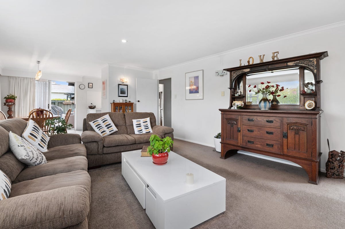 9A Sumner Street, Glenholme, Rotorua - Carousel 2