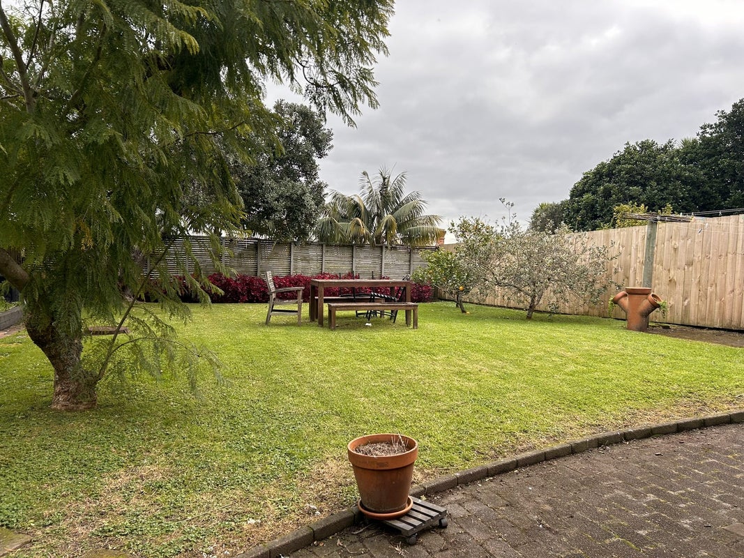 9 Chamberlain Street, Grey Lynn, Auckland - Carousel 12