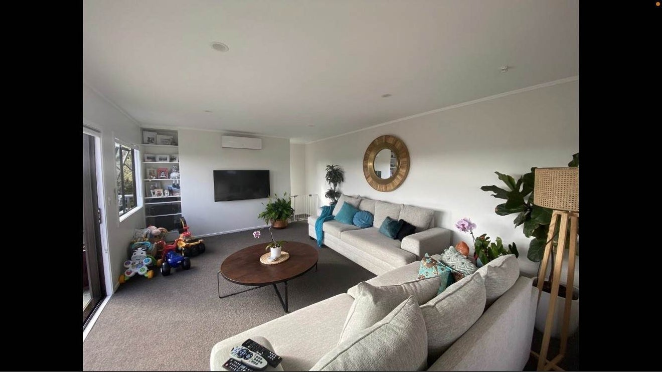43 Everard Avenue, Army Bay, Whangaparaoa - Carousel 1