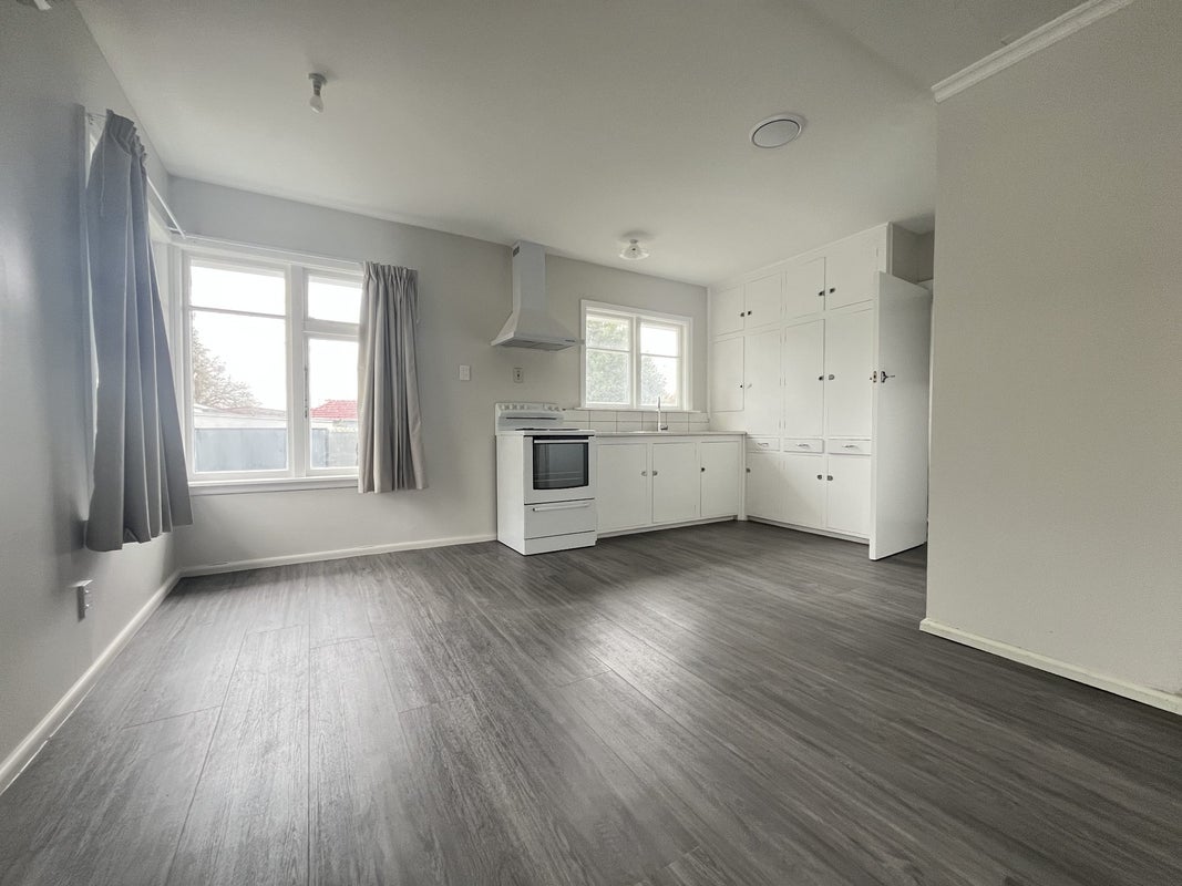 32 Ariki Place, Hei Hei, Christchurch - Carousel 2