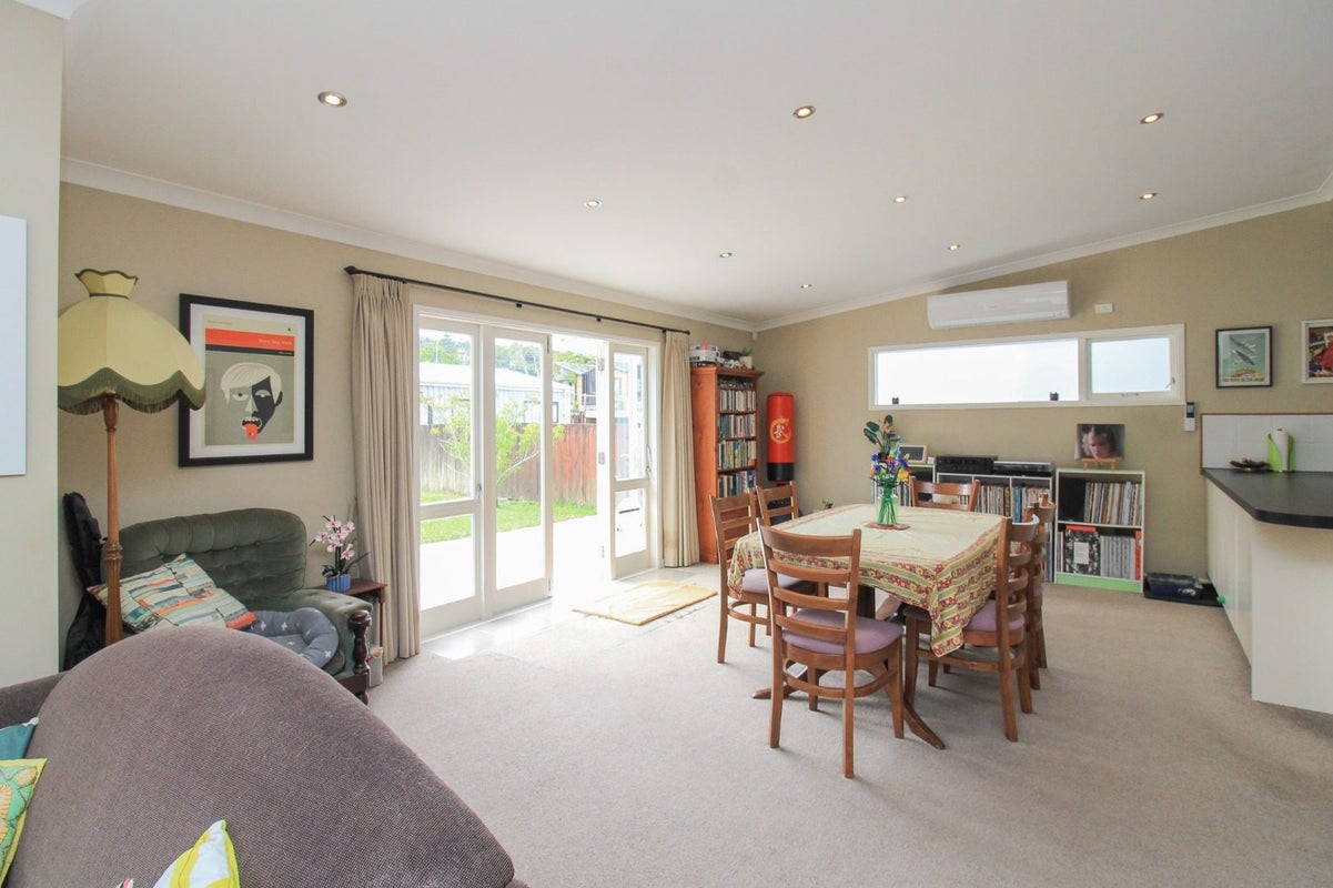37 Connolly Street, Boulcott, Lower Hutt - Carousel 2