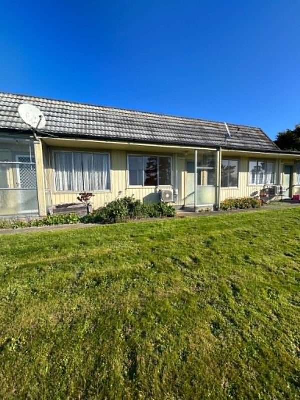9 Eric Street, Norsewood - Carousel 1