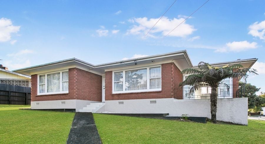 8 Sterling Avenue, Manurewa East, Auckland - Carousel 2