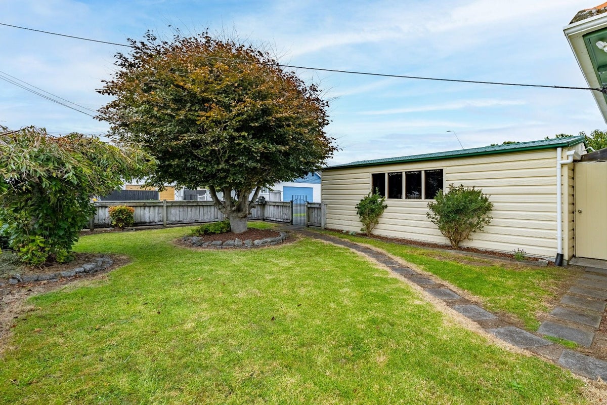 1/5 Timandra ST, Welbourn, New Plymouth - Carousel 20