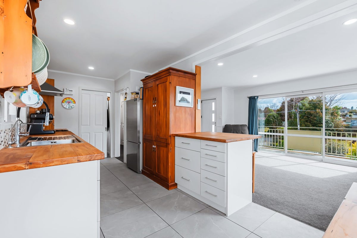 87 Taharepa Road, Hilltop, Taupo - Carousel 2