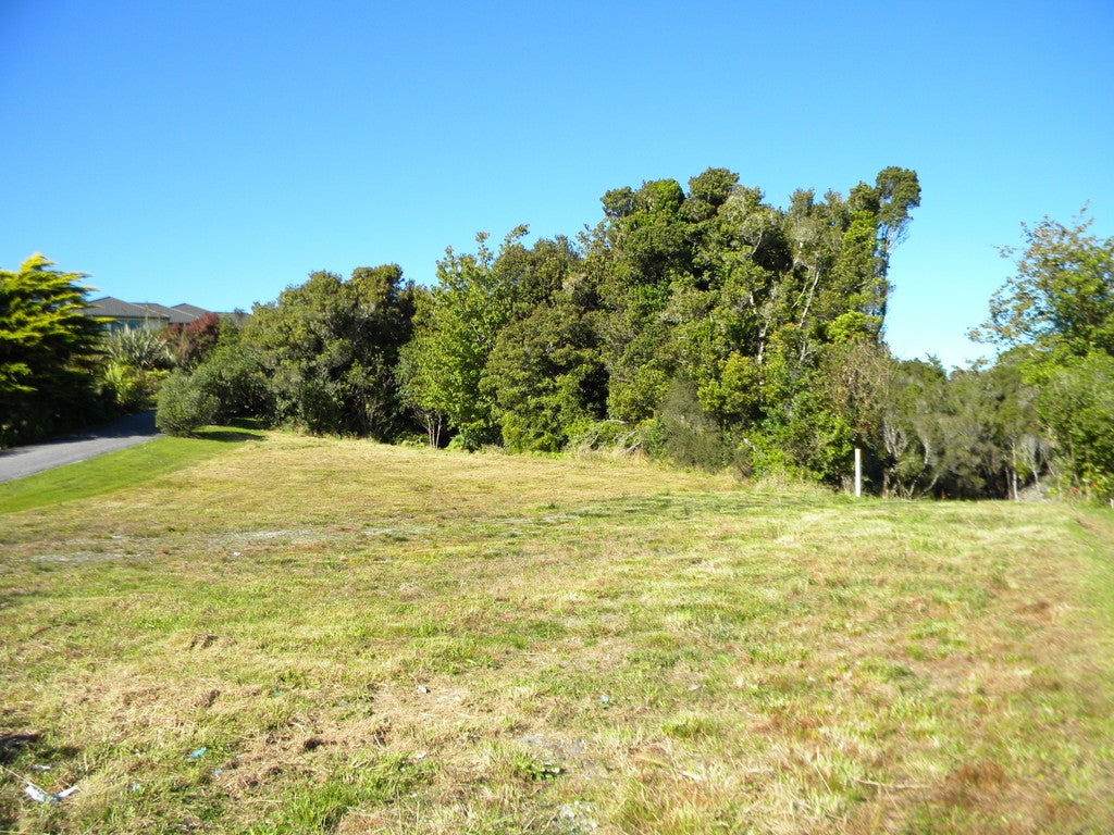 35 Alpine View, Hokitika, Hokitika - Carousel 1