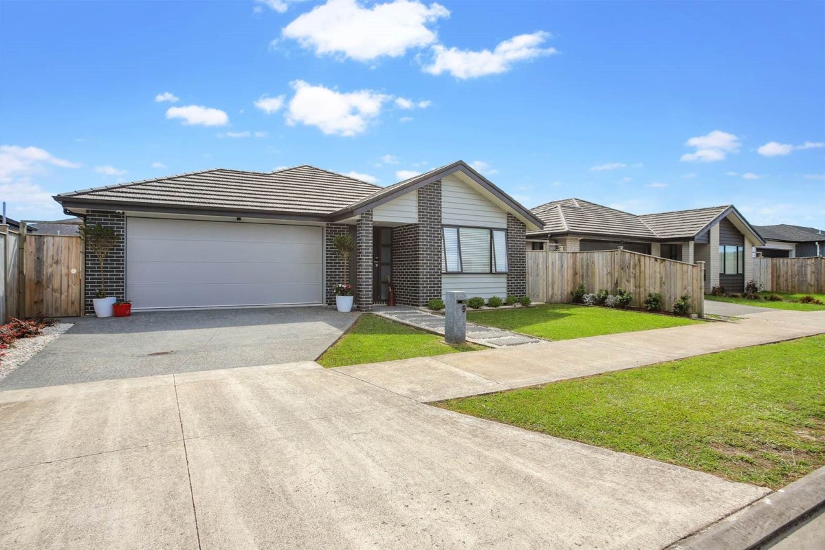 9 Zadar Street, Kumeu - Carousel 27