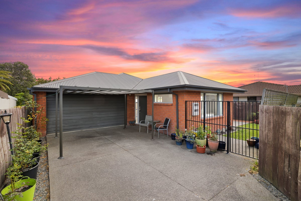 2A Wildberry Street, Woolston, Christchurch - Carousel 1