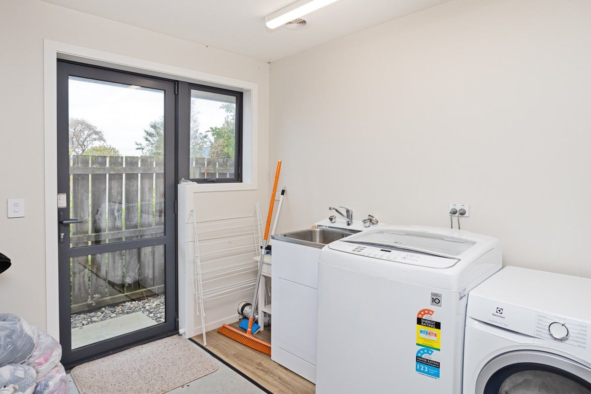52A Adamson Crescent, Glengarry, Invercargill - Carousel 16