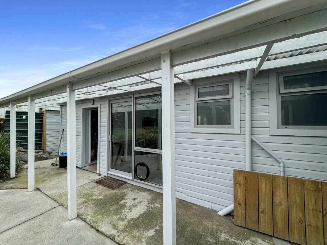 32 Chatham Street, Waihola - Carousel 1