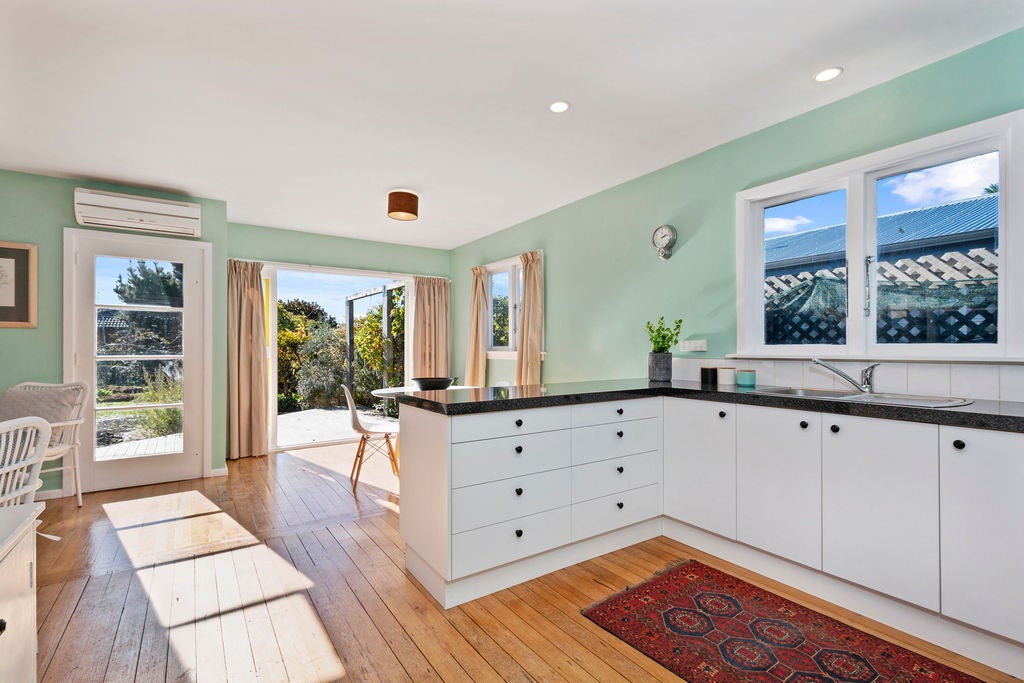38 Blake Street, New Brighton, Christchurch - Carousel 2