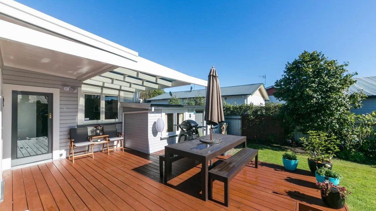 53 Georges Drive, Napier South, Napier - Carousel 11
