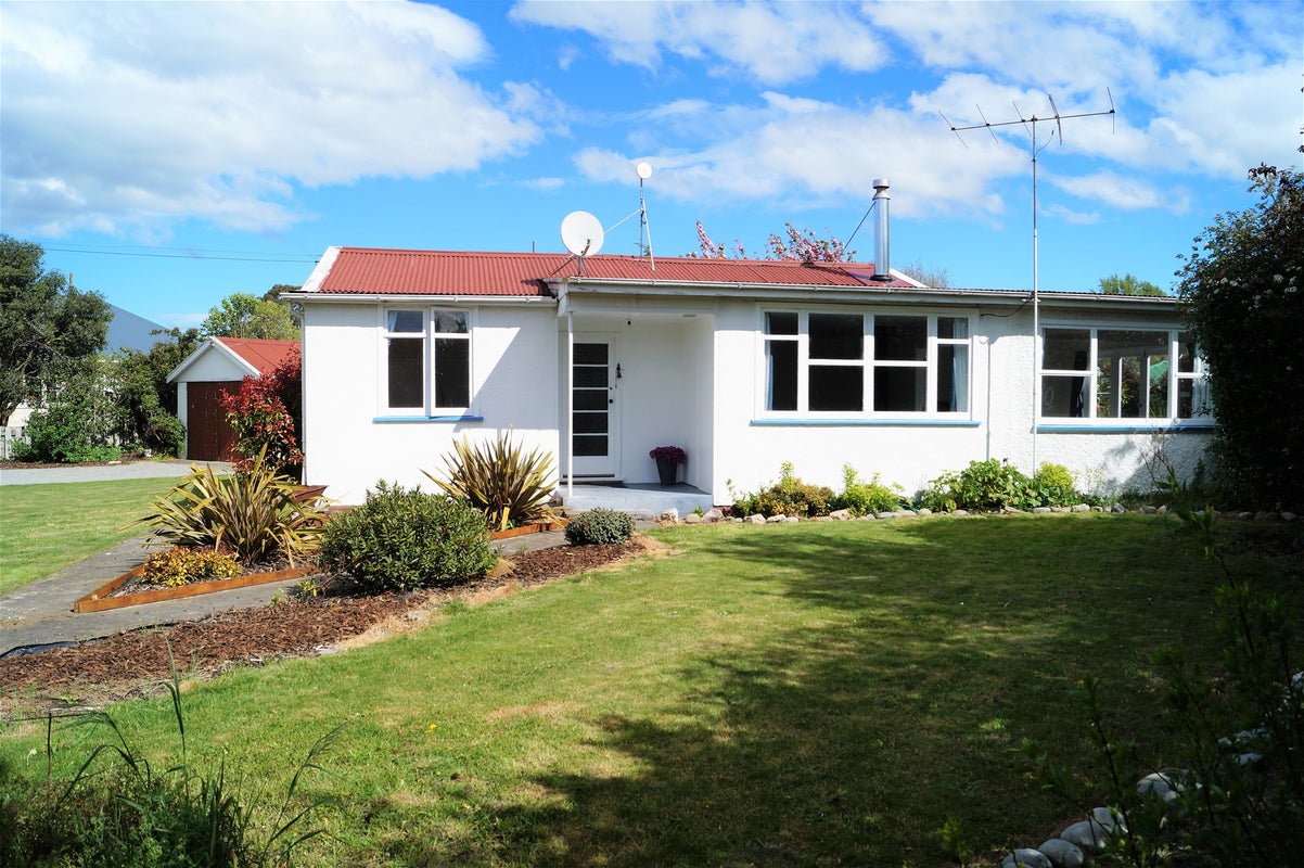 16 Highfield Street, Culverden, Culverden - Carousel 13