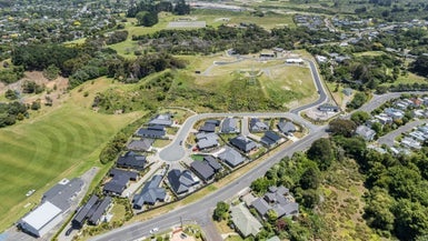 110 Ngarara Road, Waikanae, Waikanae - Carousel 1